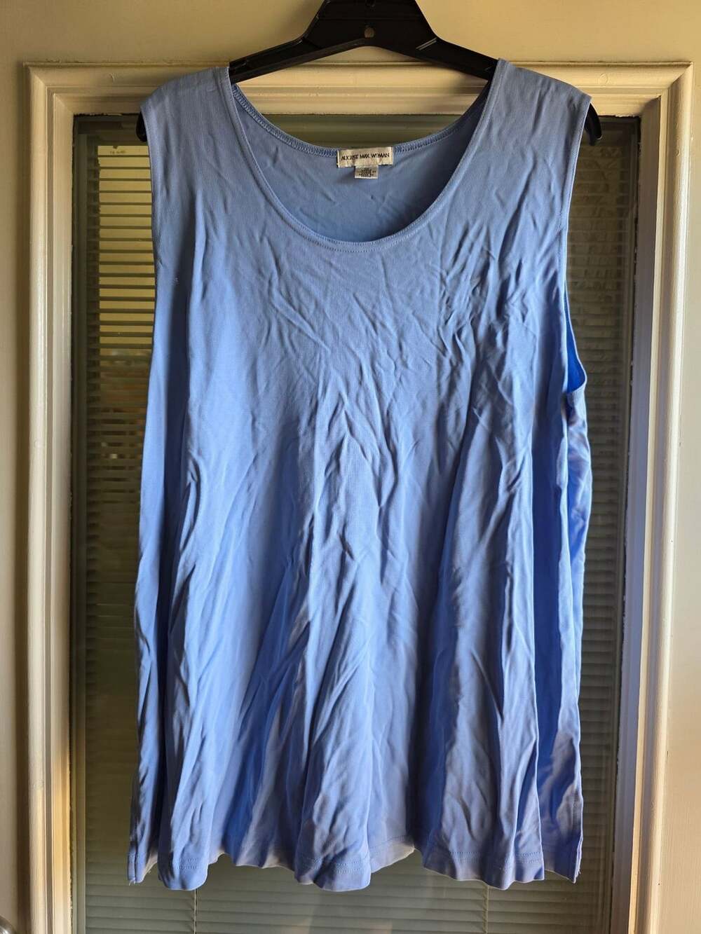 August Max Woman Tank Top Size 1X Blue Sleeveless Scoop Neck